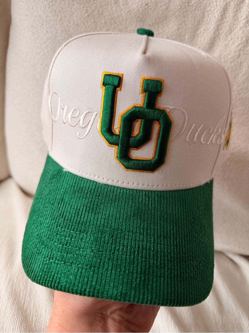 Oregon Ducks Woodngrail Green and White Embroidered Baseball Cap